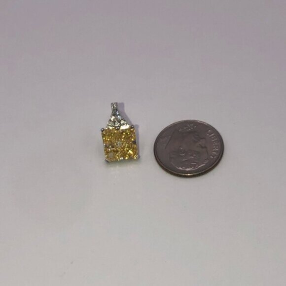 2ct Canary Earrings - Picture 8 of 10